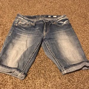 Miss me Bermuda shorts